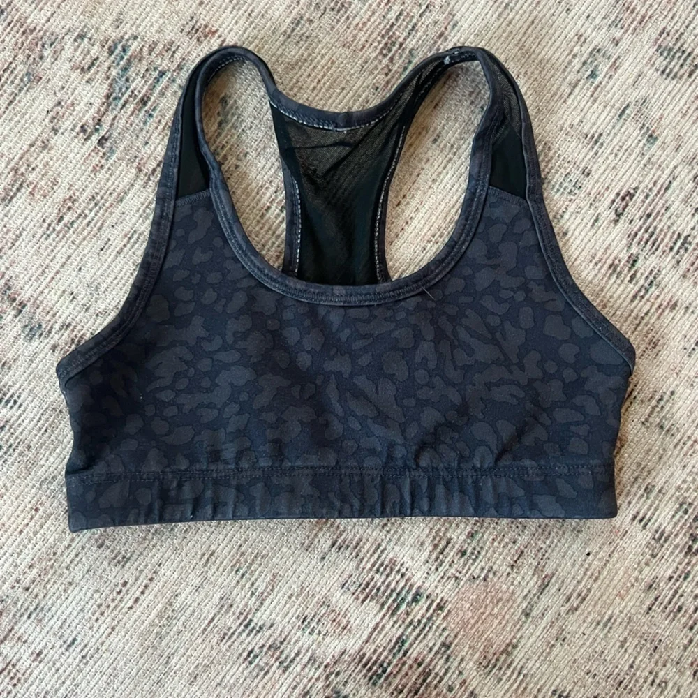 Old Navy girls Black Sports Bra Racerback Design small